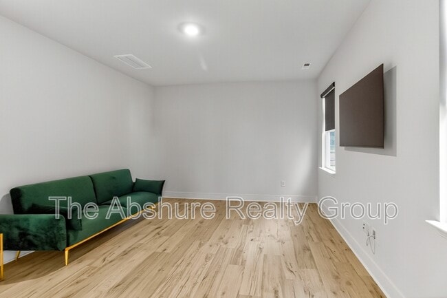 Building Photo - 806 Dorset Strm Dr
