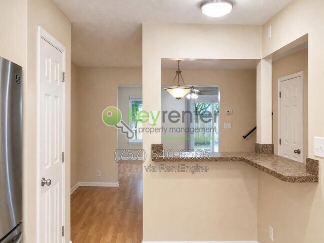 Building Photo - 5321 Bayside Rd