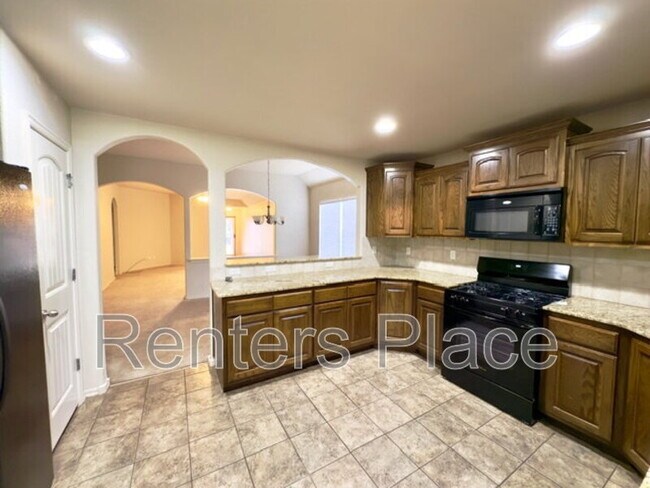 Building Photo - 9025 N 157th E Ave