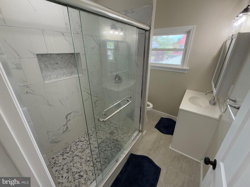 Building Photo - 1210 Eldridge Ave