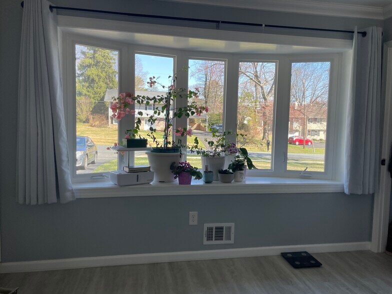 Building Photo - 17804 Park Mill Dr