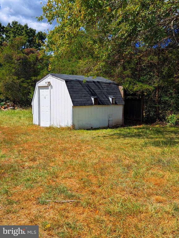 Building Photo - 8608 Linton Hall Rd