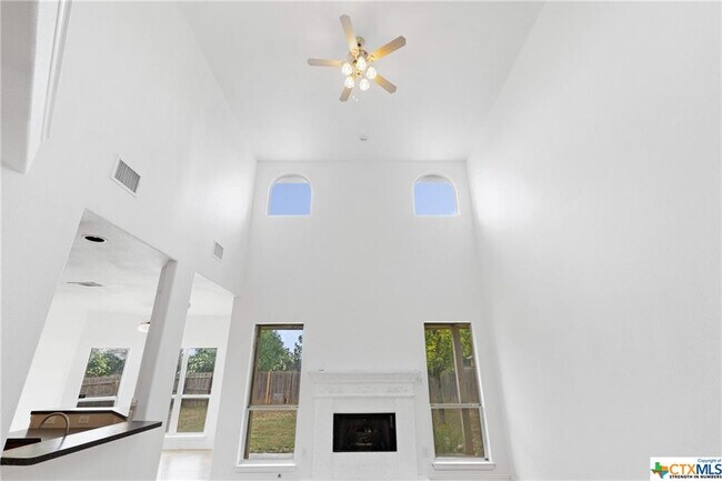 Building Photo - 156 Pecanwood S