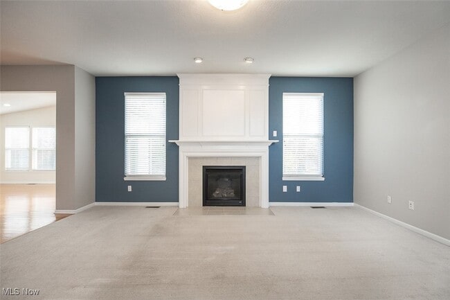 Building Photo - 2553 Seton Dr