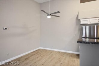 Building Photo - 1575 W Warm Springs Rd