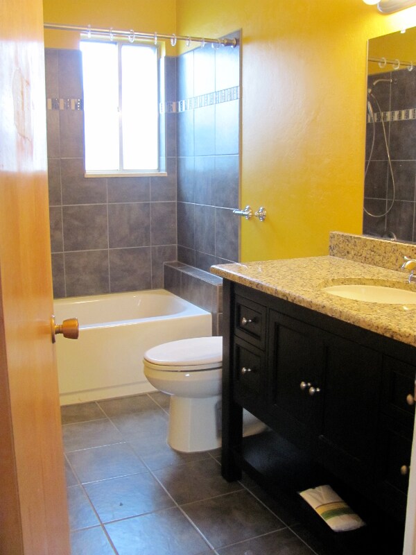 Building Photo - 1121 Ponderosa Dr