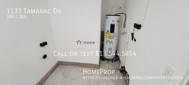 Building Photo - 1133 Tamarac Dr