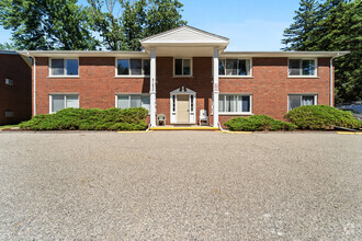 Building Photo - Huron River Shelby