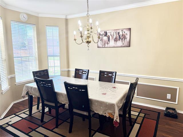 Building Photo - 652 Forest Hill Dr