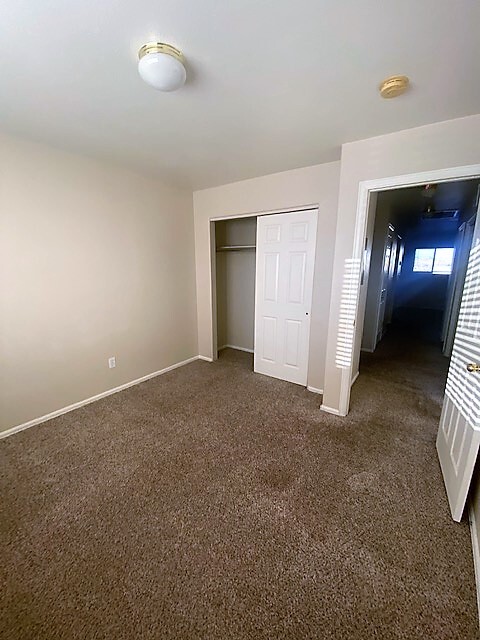 2nd Bedroom - 835 E Cedar Ct