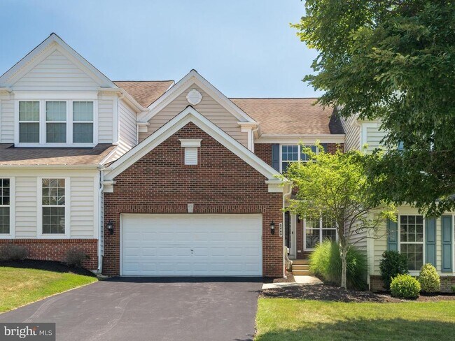 Building Photo - 209 N Caldwell Cir