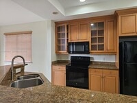 Building Photo - 8255 NW 128th Ln