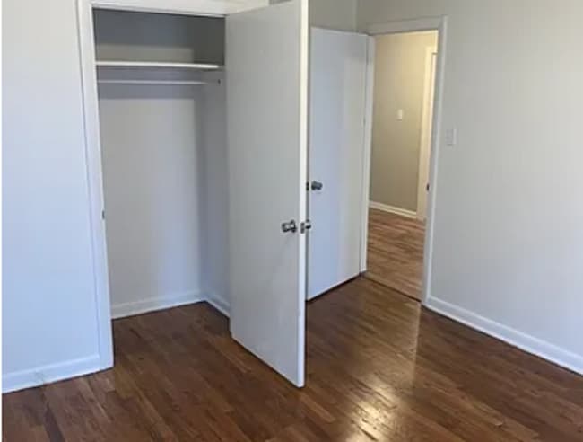 Building Photo - Charming 3BR Home with Covered Front Porch