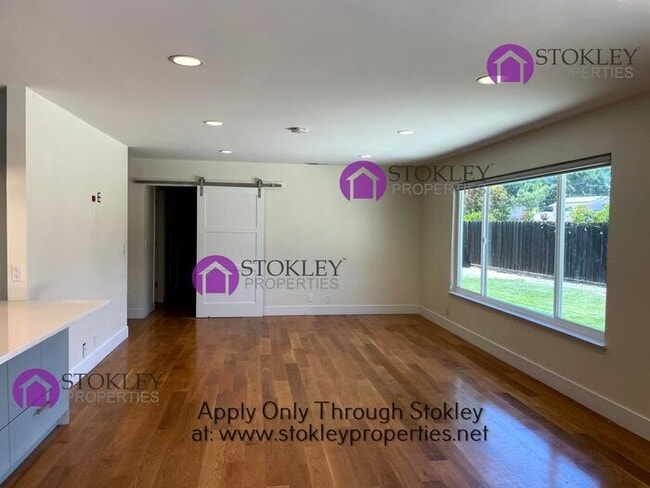 Building Photo - 521 Wilbur Dr