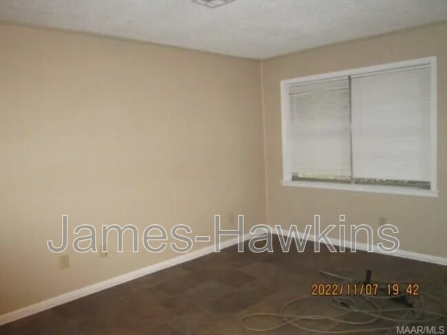 Building Photo - 6523 Yoder Ct