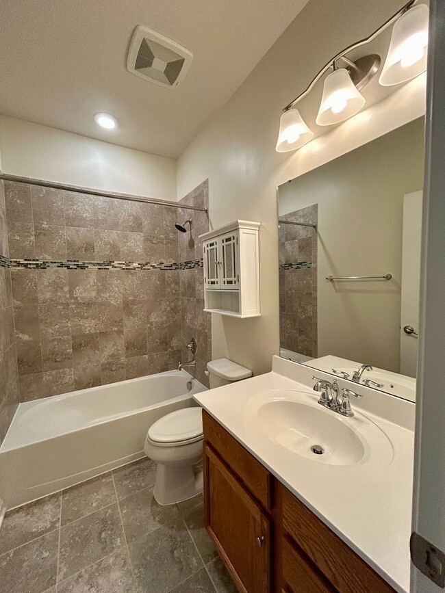 Building Photo - Captivating Craftsman style residence, nestled in the serene Wynwood Section of Fox Creek Subdivi...