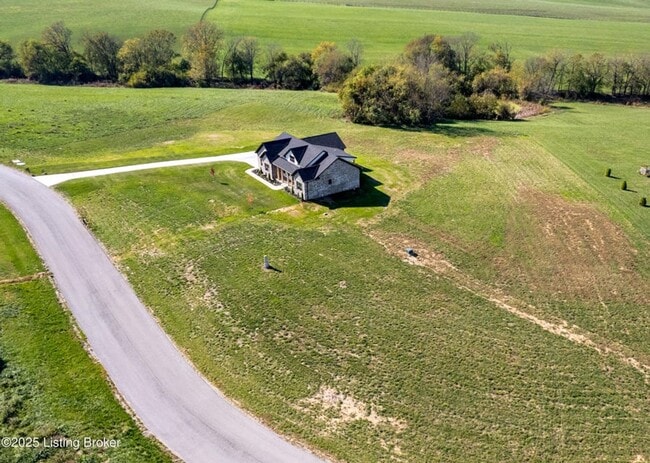 Building Photo - Amazing New Country Home For Rent