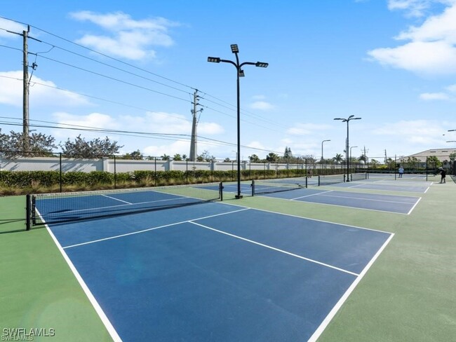 Building Photo - 1040 Tranquil Brk Dr