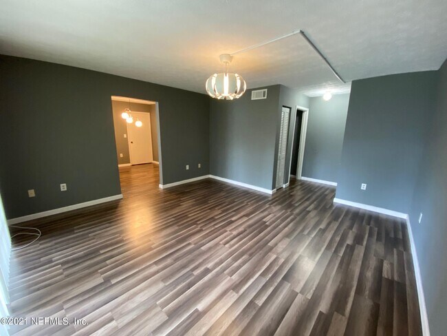 Building Photo - 5201 Atlantic Blvd
