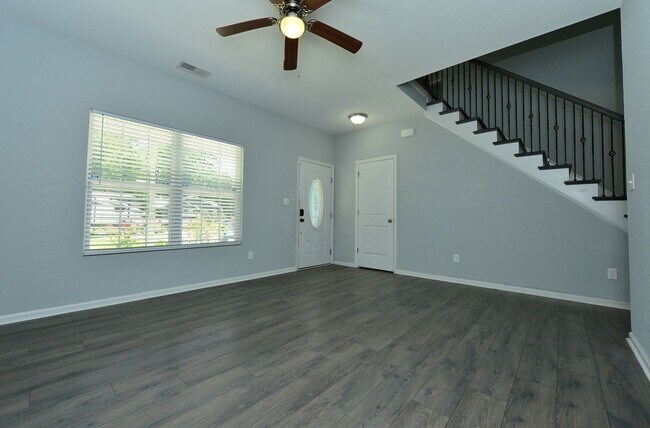 Building Photo - 4219 Helen St