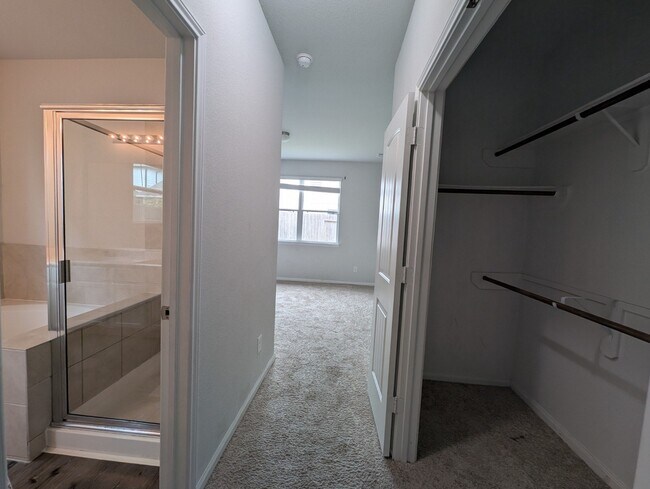 Building Photo - 23634 Buttress Root Dr