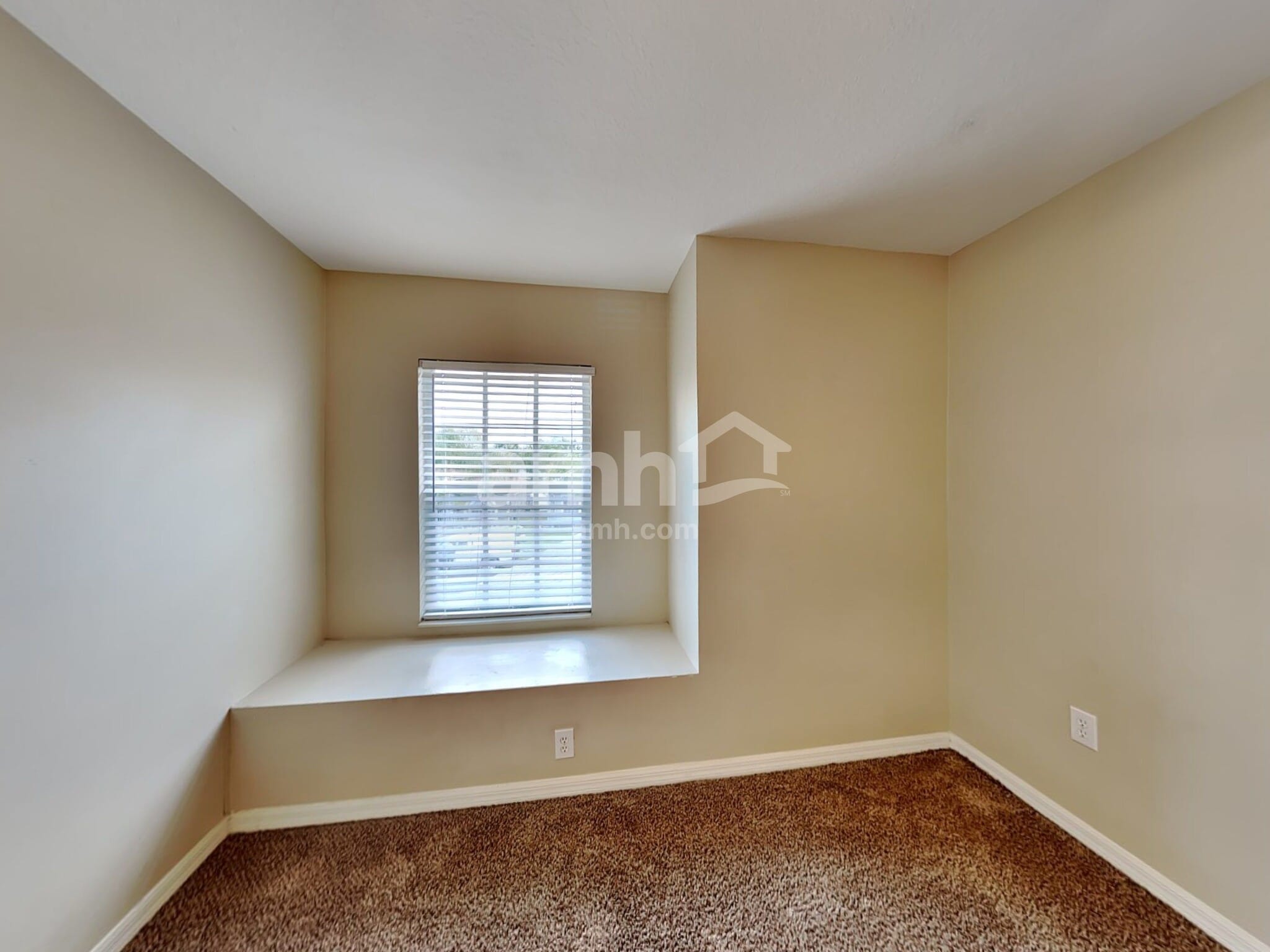 Building Photo - 7336 Pulteney Dr