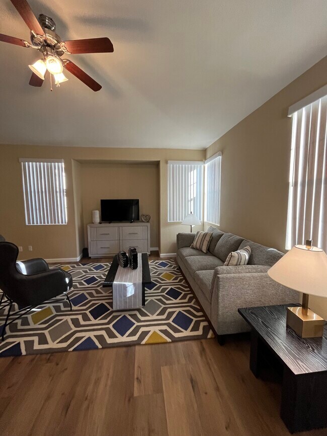 Living Room - 10233 King Henry Ave