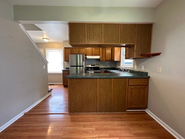 Building Photo - Nice and Large 3BR/1.5ba unit for rent in ...