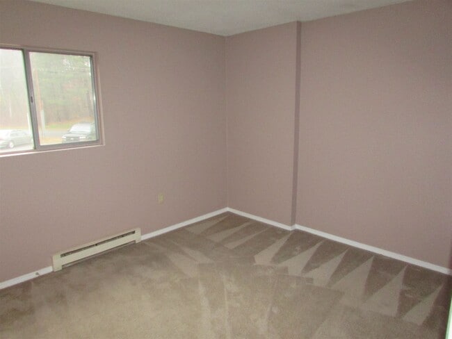 Building Photo - 114 Capitol Hill Dr