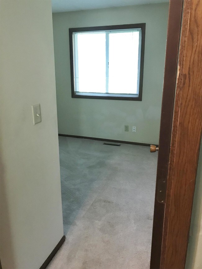 Building Photo - 17399 Barberry Cir