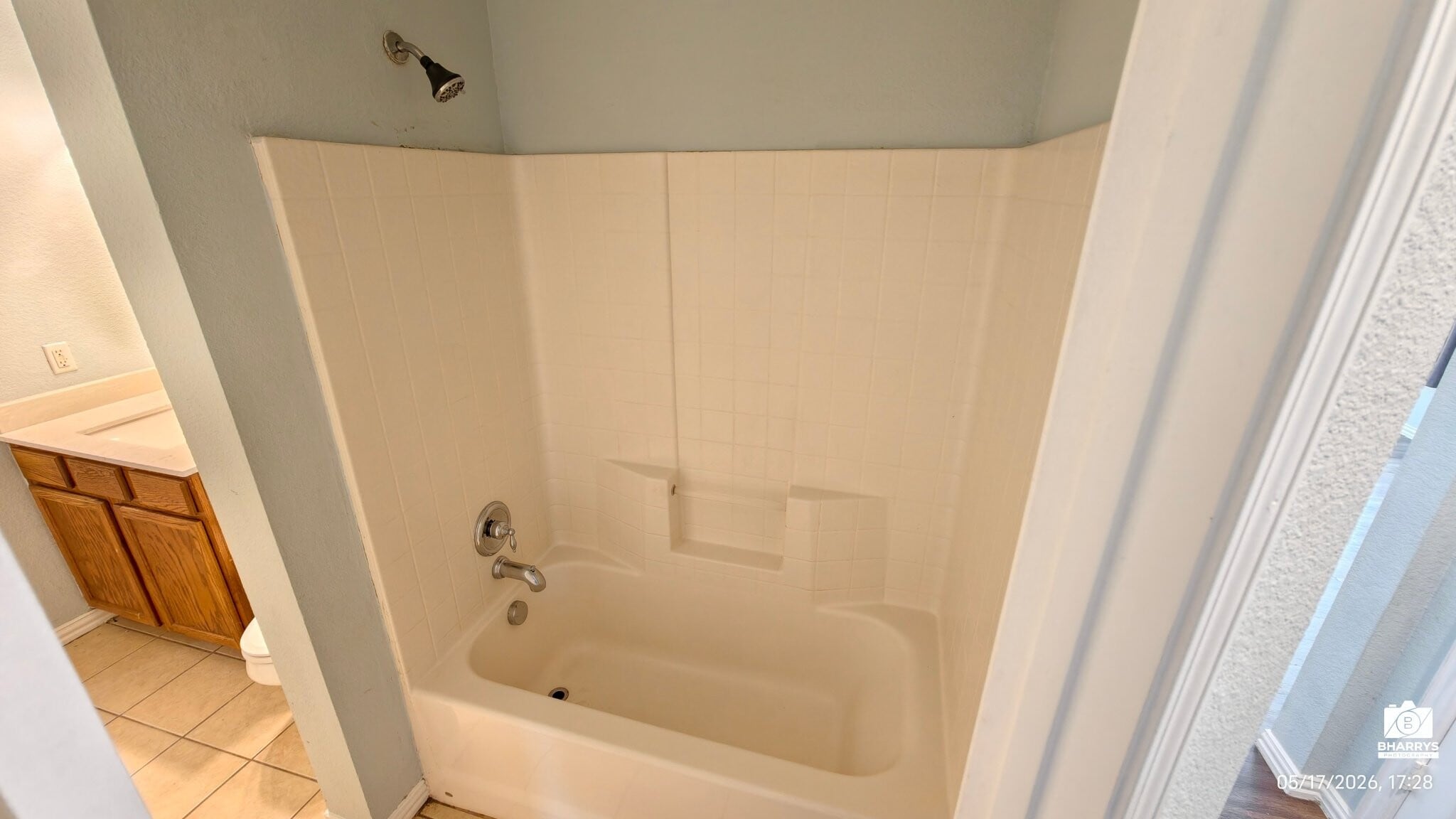 Building Photo - 304 Hummingbird Dr