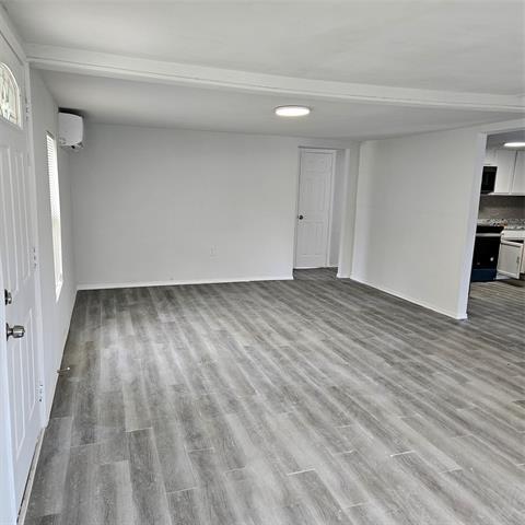 Building Photo - 1403 E 4th Ave