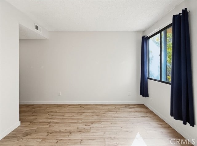 Building Photo - 415 W Duarte Rd