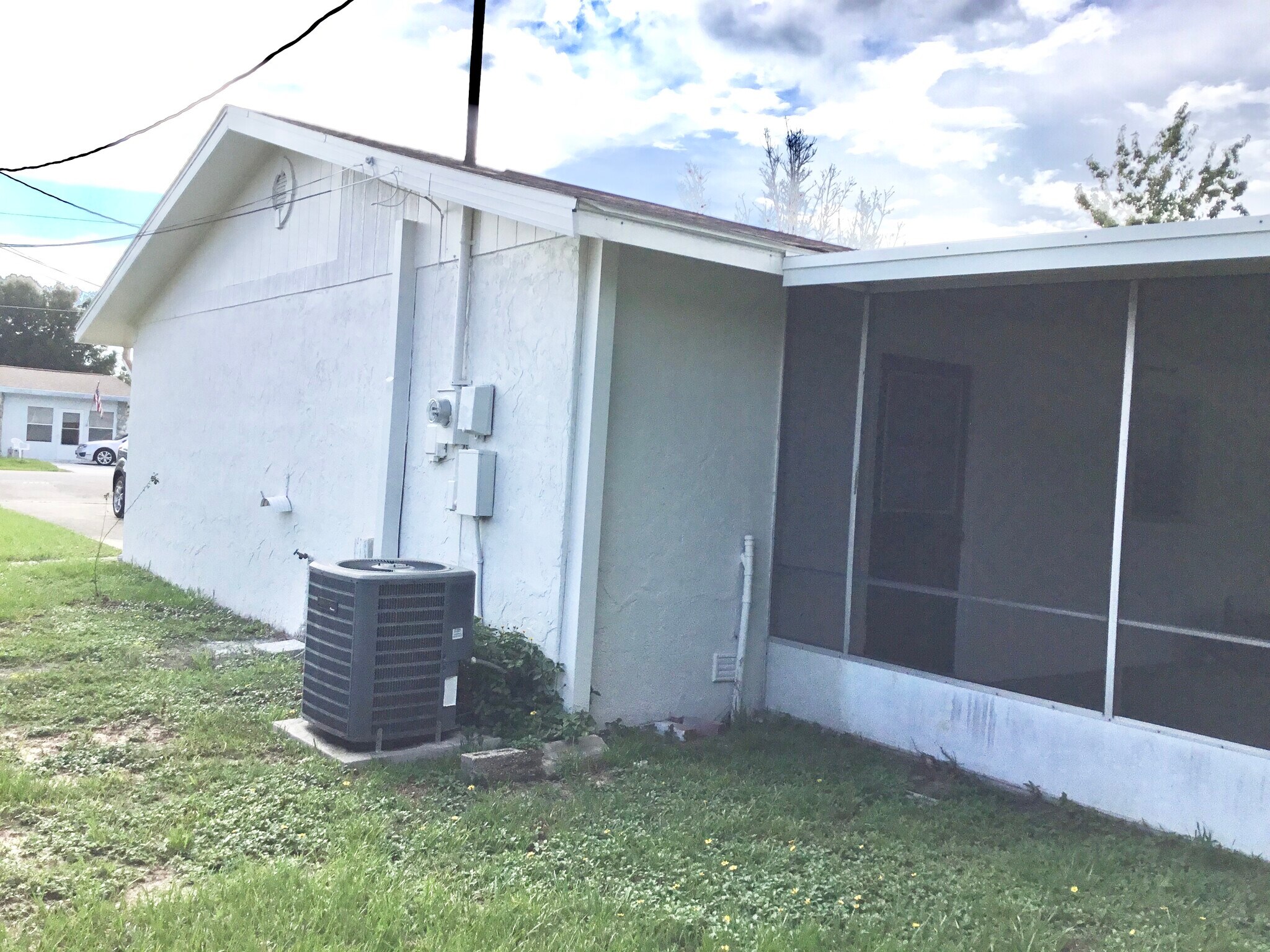 Building Photo - 15623 SE 92nd Ct