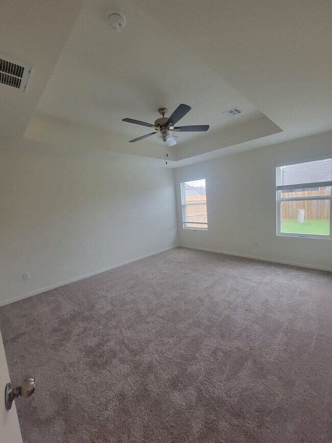 Building Photo - Brand new 4 Bed 2 Bath Simmons Home! Be th...