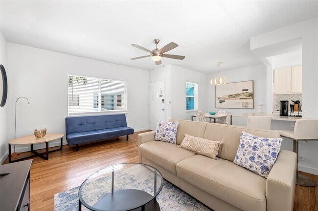 Building Photo - 3015 Seville St