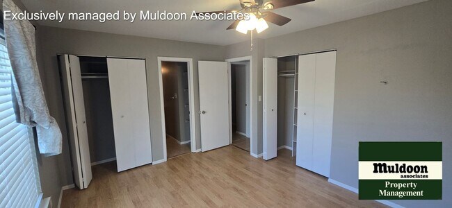 Building Photo - 220 S Caddoa Dr
