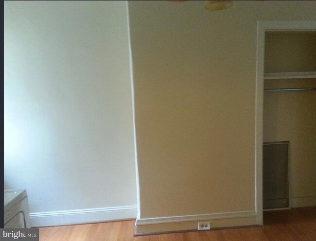 Building Photo - 1319 S 22nd St