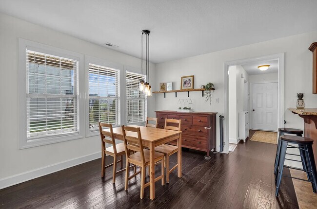 Building Photo - 1149 NJA Tate Dr