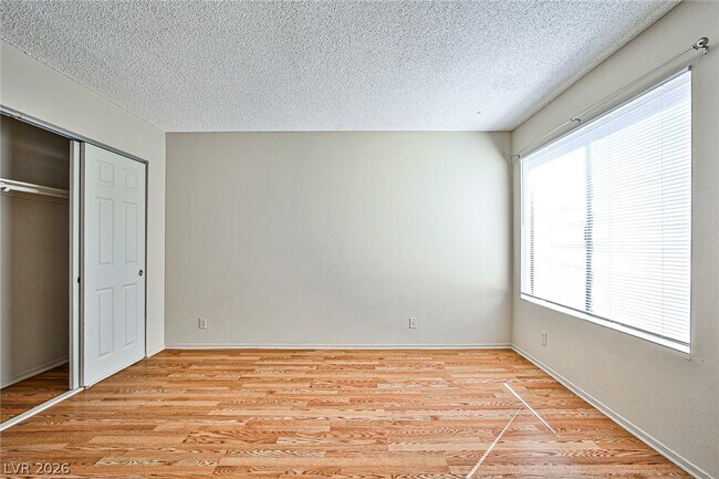 Building Photo - 4340 Gannet Cir