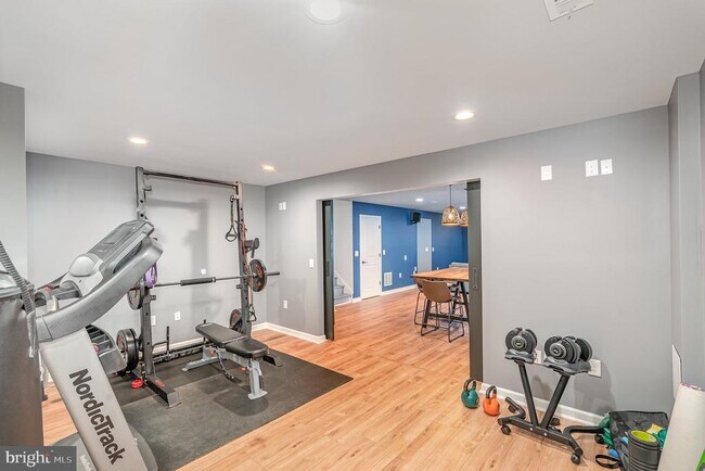 Building Photo - 24846 Somerby Dr