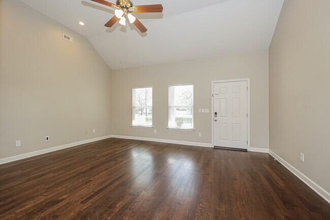 Building Photo - 111 Parrish St