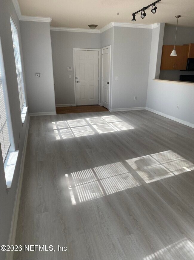 Building Photo - 8290 Gate Pkwy W