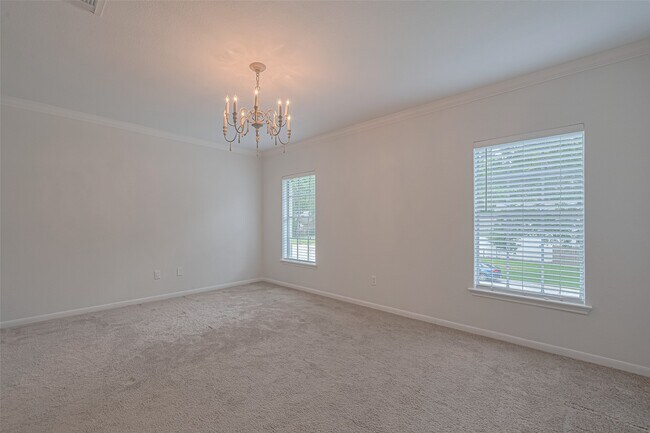 Building Photo - 3 Sandpebble Dr