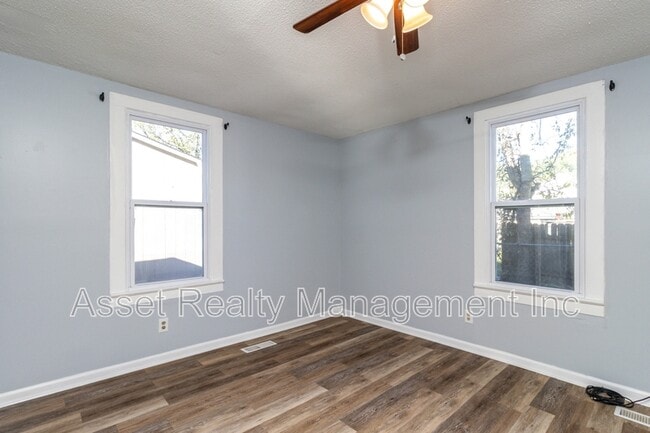 Building Photo - 3023 Rector St