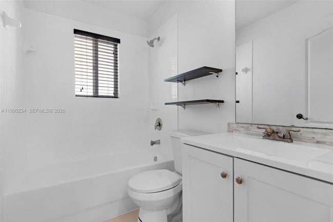 Building Photo - 9264 SW 209th Terrace