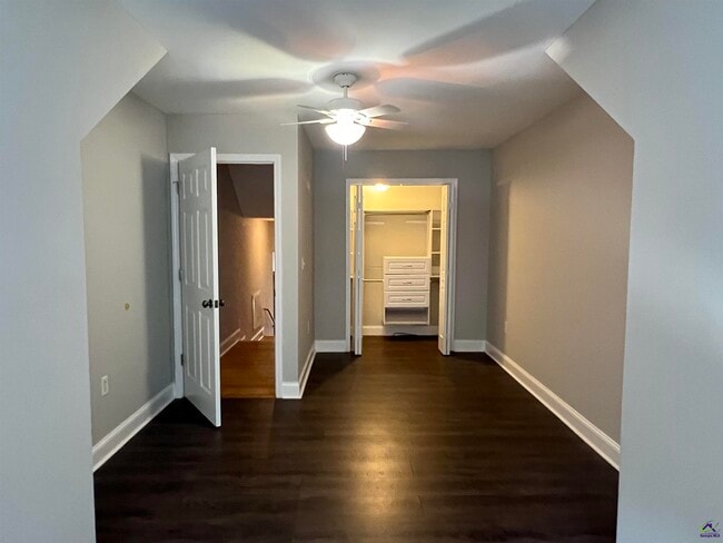 Building Photo - 253 Chadwick Cir