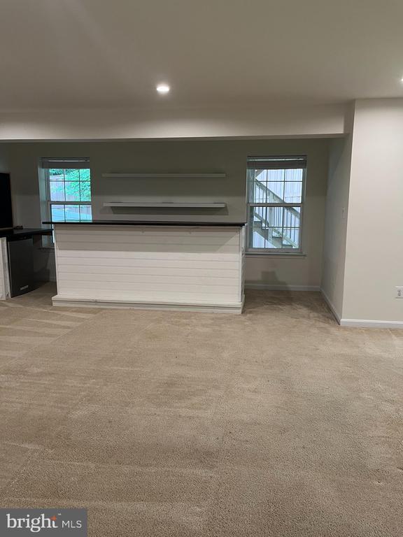 Building Photo - 3461 Eagle Ridge Dr