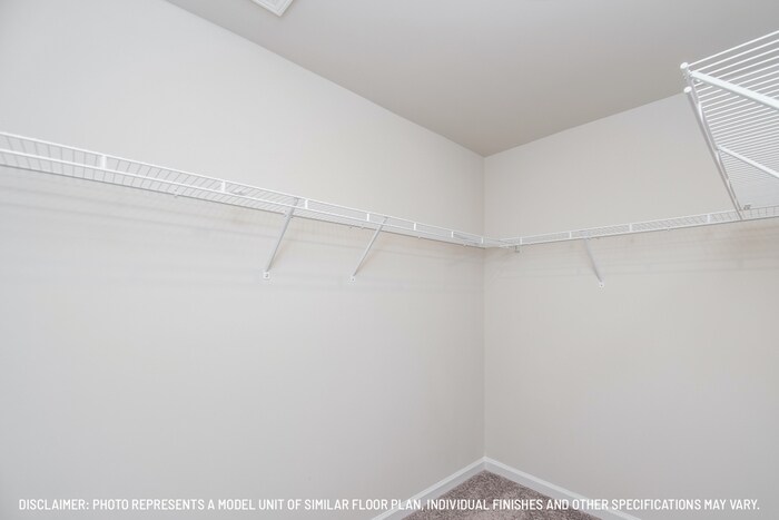 Building Photo - 331 Crooked Pne Ct