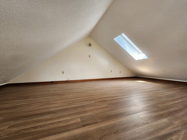 Building Photo - 80 Noyes Rd